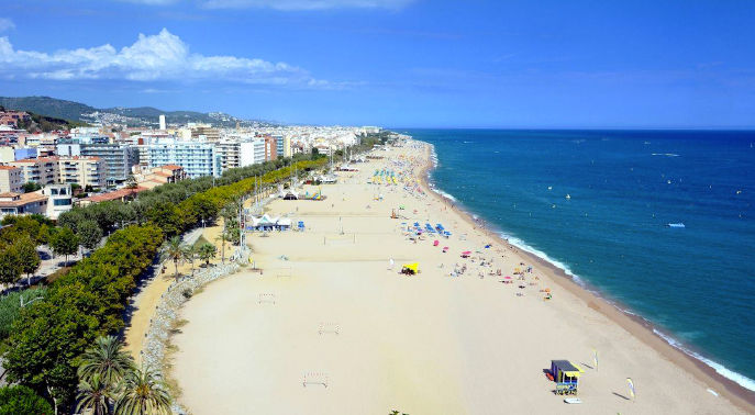 Hotel en Calella, Playa, alquiler